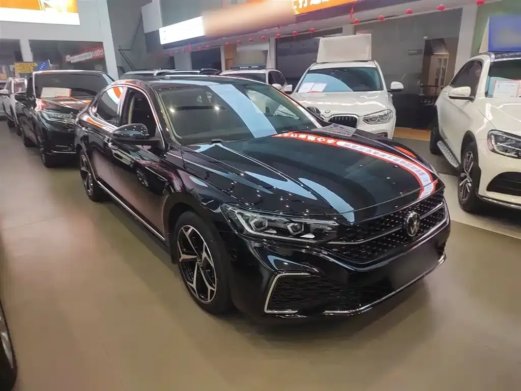 Volkswagen Passat — фото 2