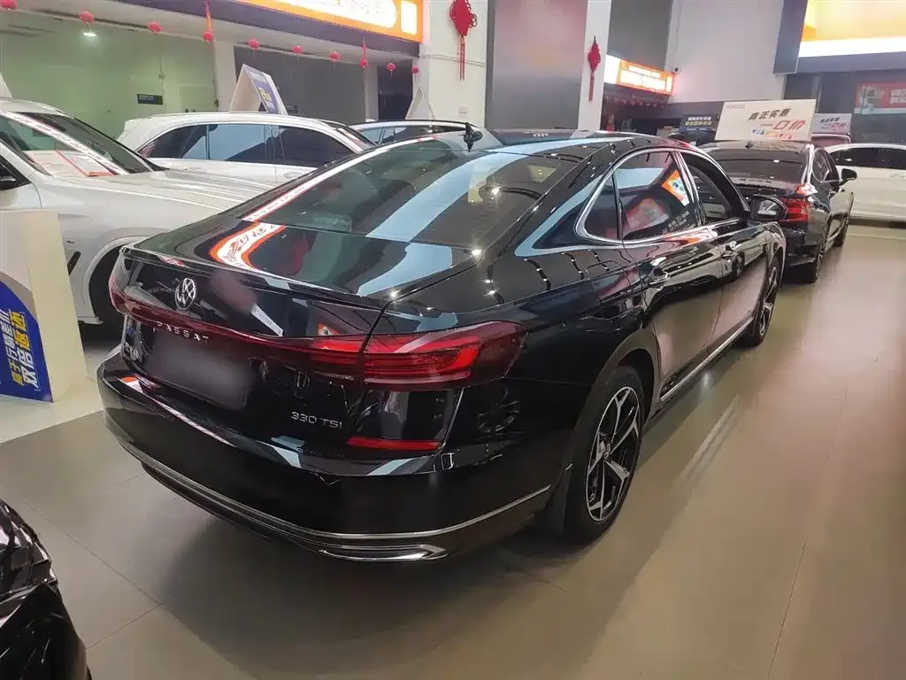 Volkswagen Passat — фото 5