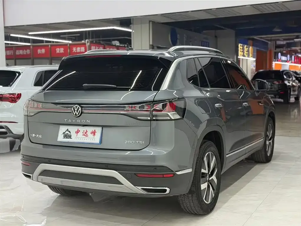 Mazda CX-30 2023 из CN, фото 6