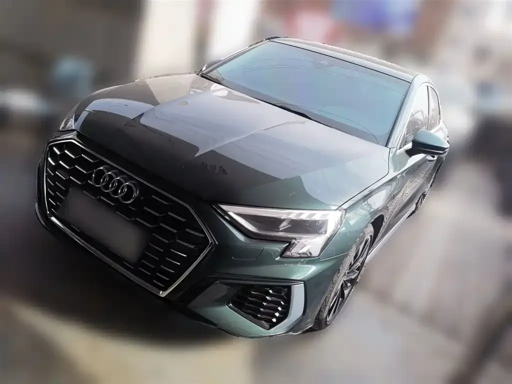 Audi A3 2024 из CN, фото 1