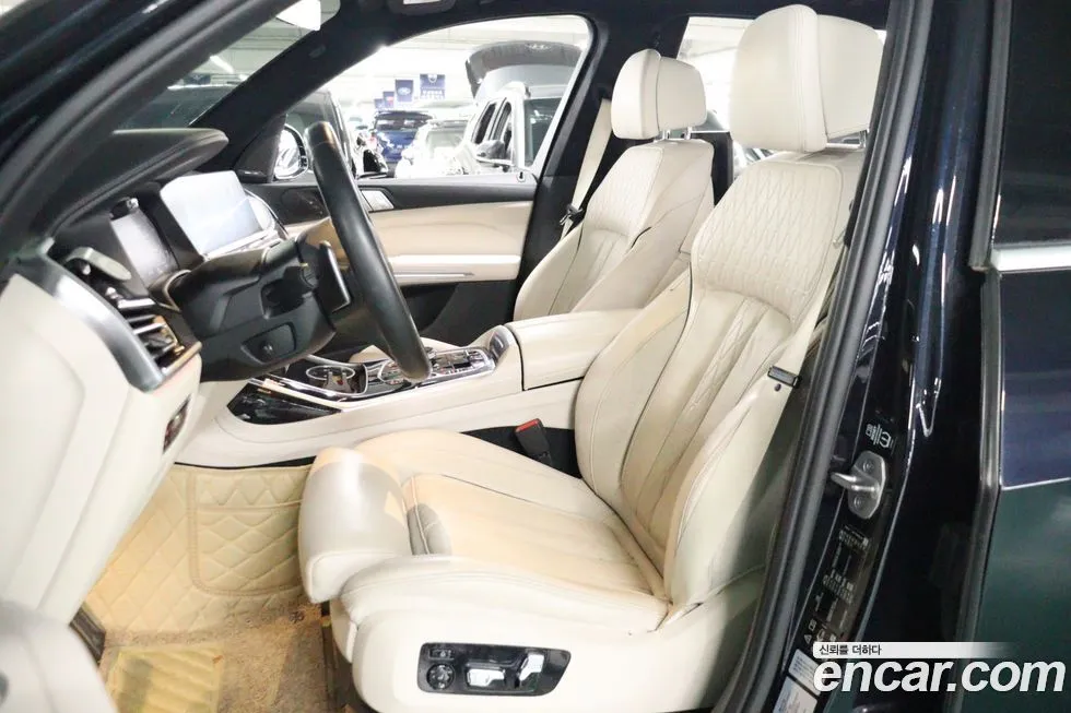 BMW X7 2021 из KR, фото 2