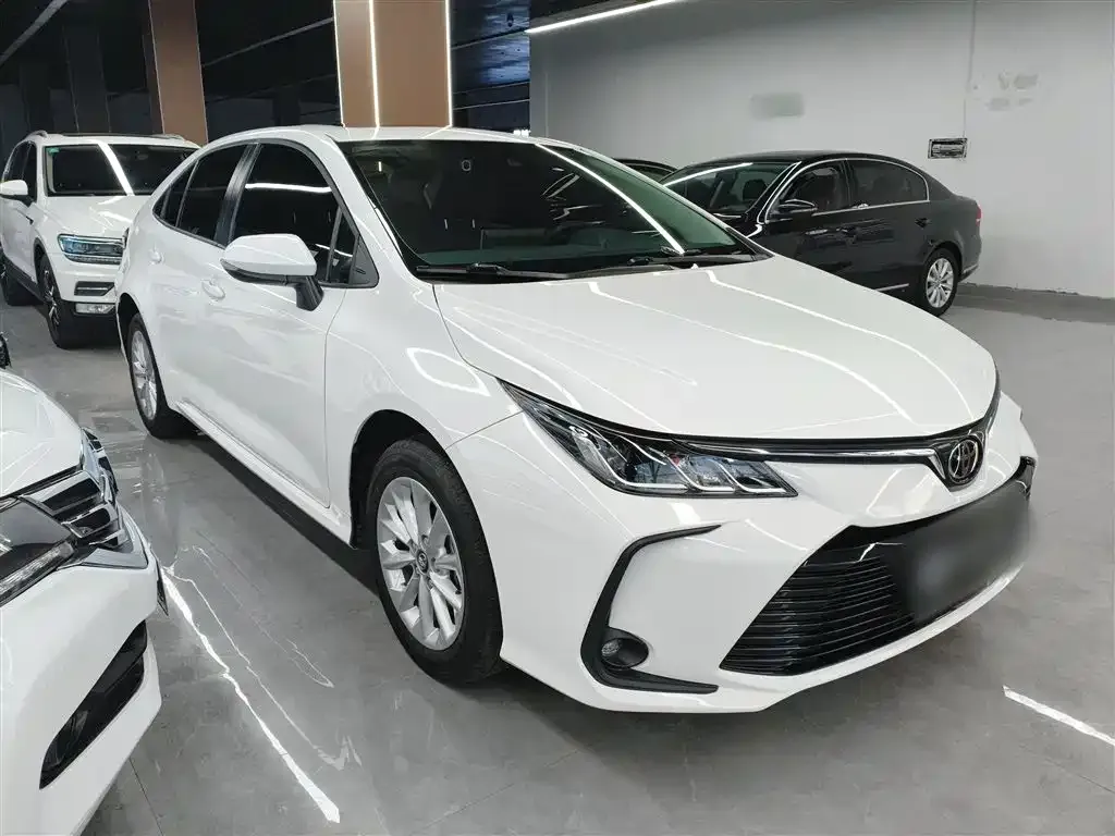Toyota Corolla 2022 из CN, фото 8