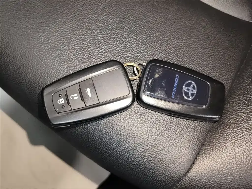 Toyota Corolla 2022 из CN, фото 10