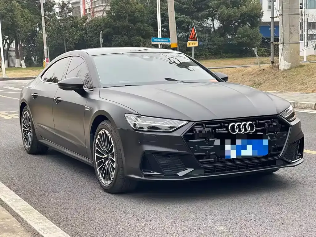 Audi A7L 2022 из CN, фото 8