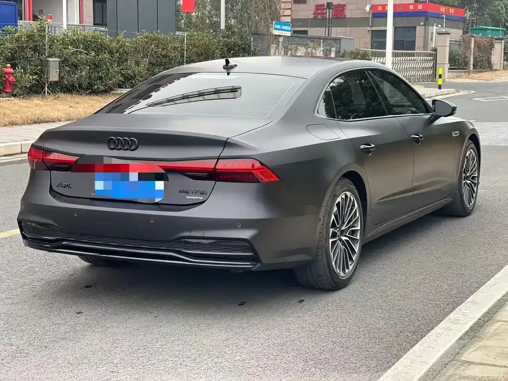 Audi A7L 2022 из CN, фото 9