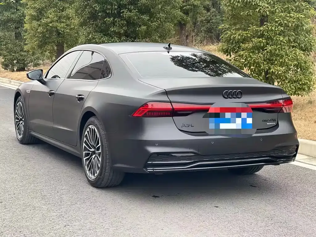 Audi A7L 2022 из CN, фото 7