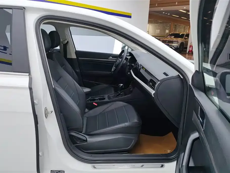 Volkswagen Lavida 2021 из CN, фото 5