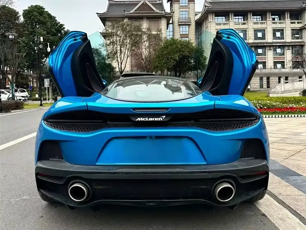 McLaren GT — фото 3