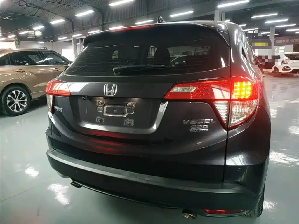 Honda Vezel 2021 из CN, фото 5