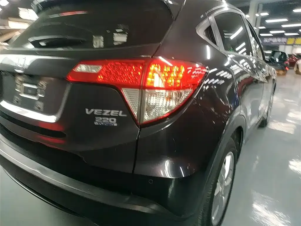 Honda Vezel 2021 из CN, фото 9