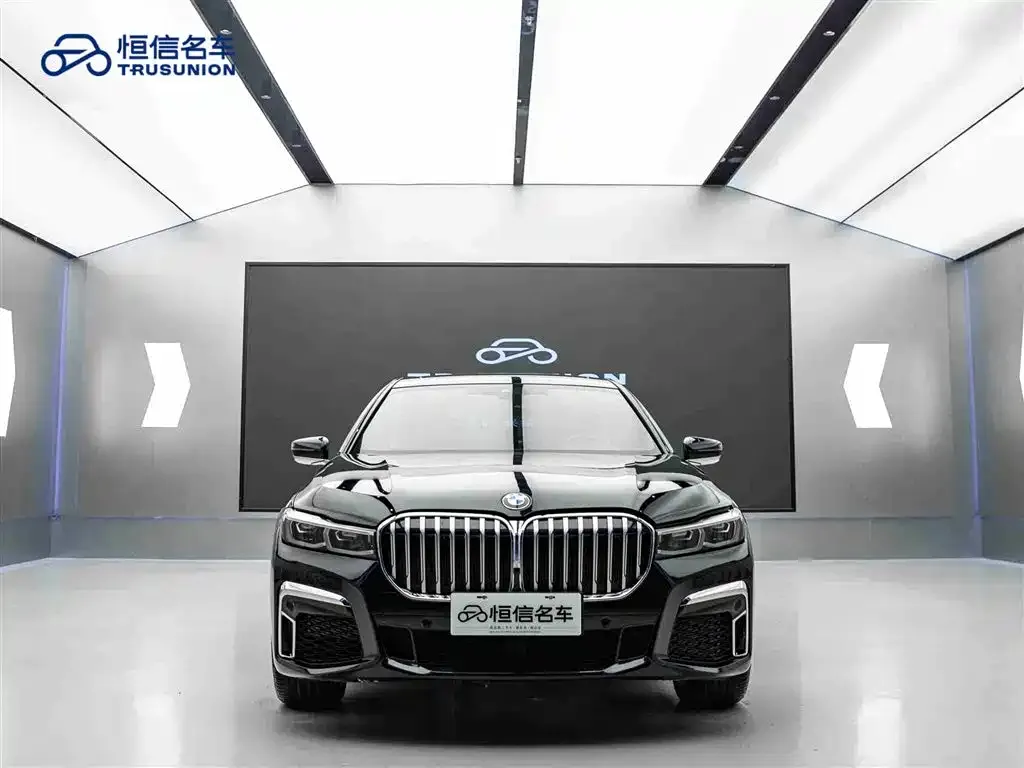 BMW 7 Series 2021 из CN, фото 2
