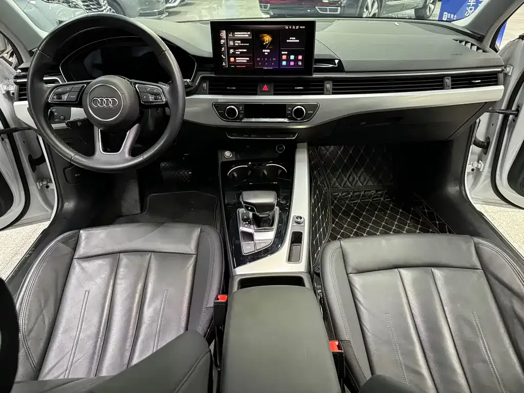 Audi A4 (Import) 2023 из CN, фото 2