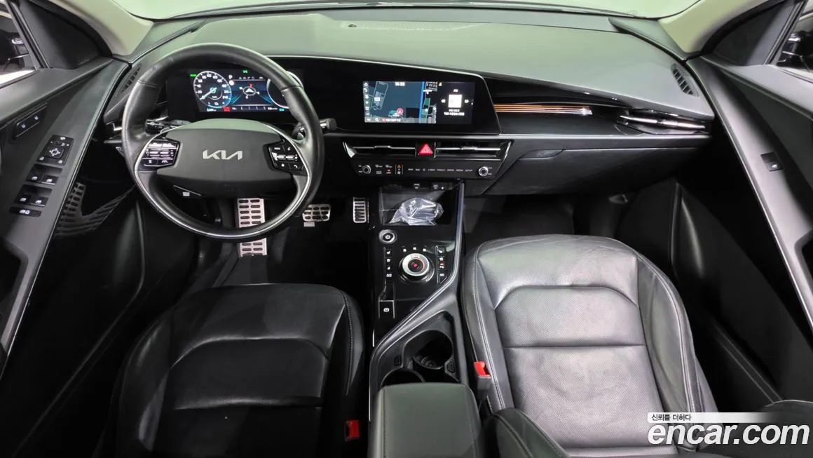 Kia Niro — фото 6
