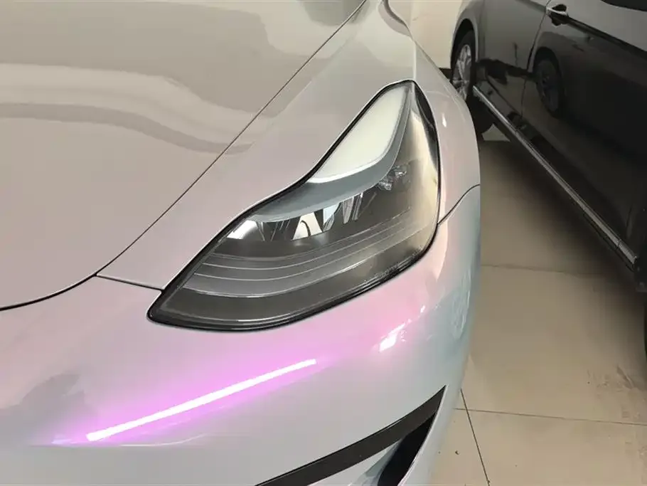 Tesla Model 3 — фото 6