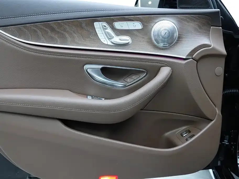 Mercedes-Benz E-Class New Energy — фото 9