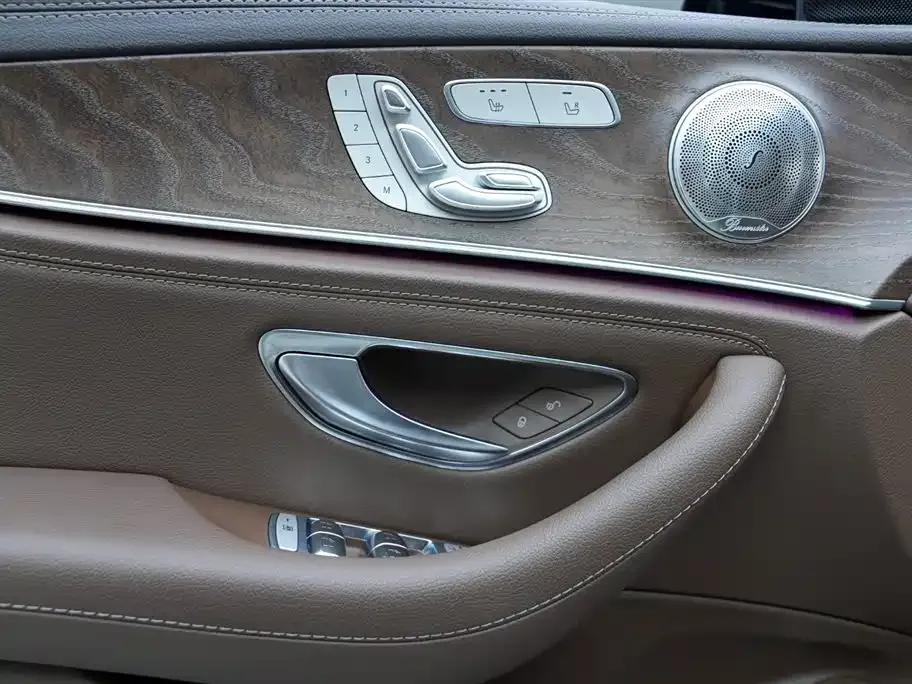 Mercedes-Benz E-Class New Energy — фото 5