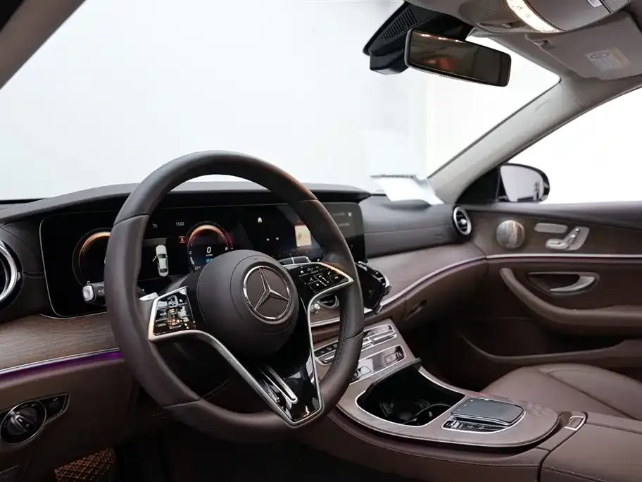 Mercedes-Benz E-Class New Energy — фото 4