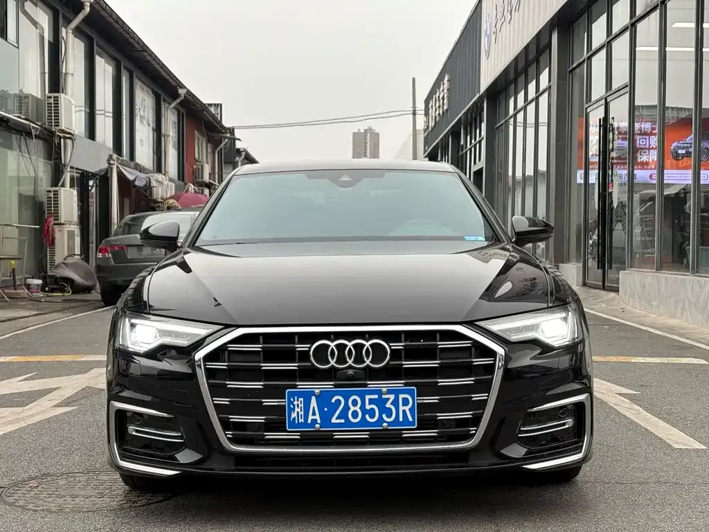 Audi A6L 2024 из CN, фото 7