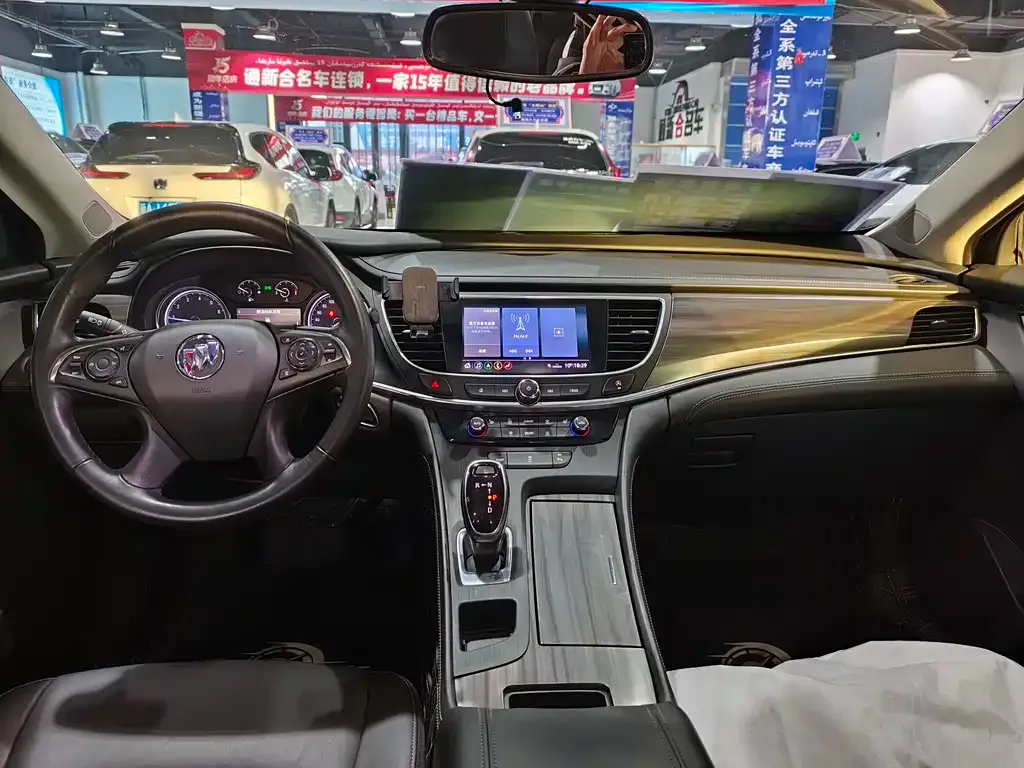 Buick LaCrosse 2021 из CN, фото 3