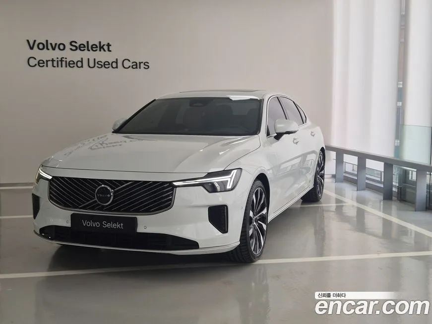 Volvo S90 — фото 1