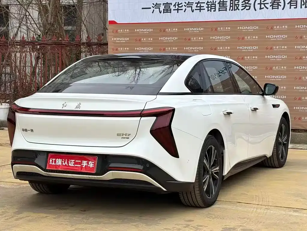 Hongqi EH7 2024 из CN, фото 4