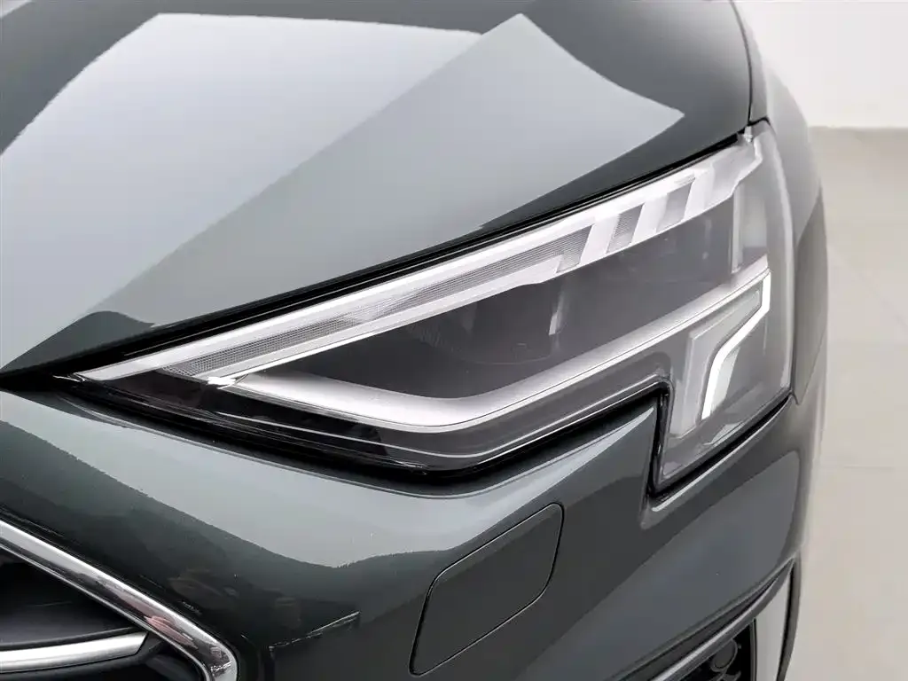 Audi A3 2023 из CN, фото 8