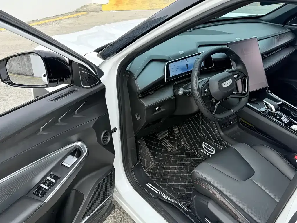 Geely Boyue 2023 из CN, фото 4