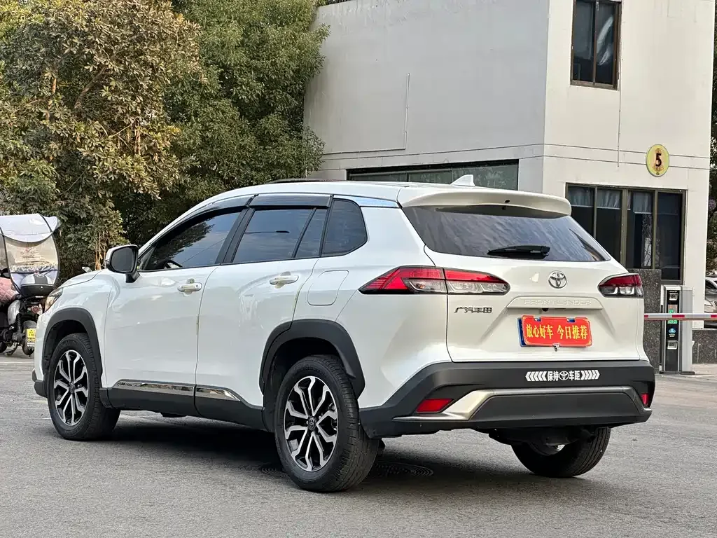 Toyota Frontlander 2024 из CN, фото 8