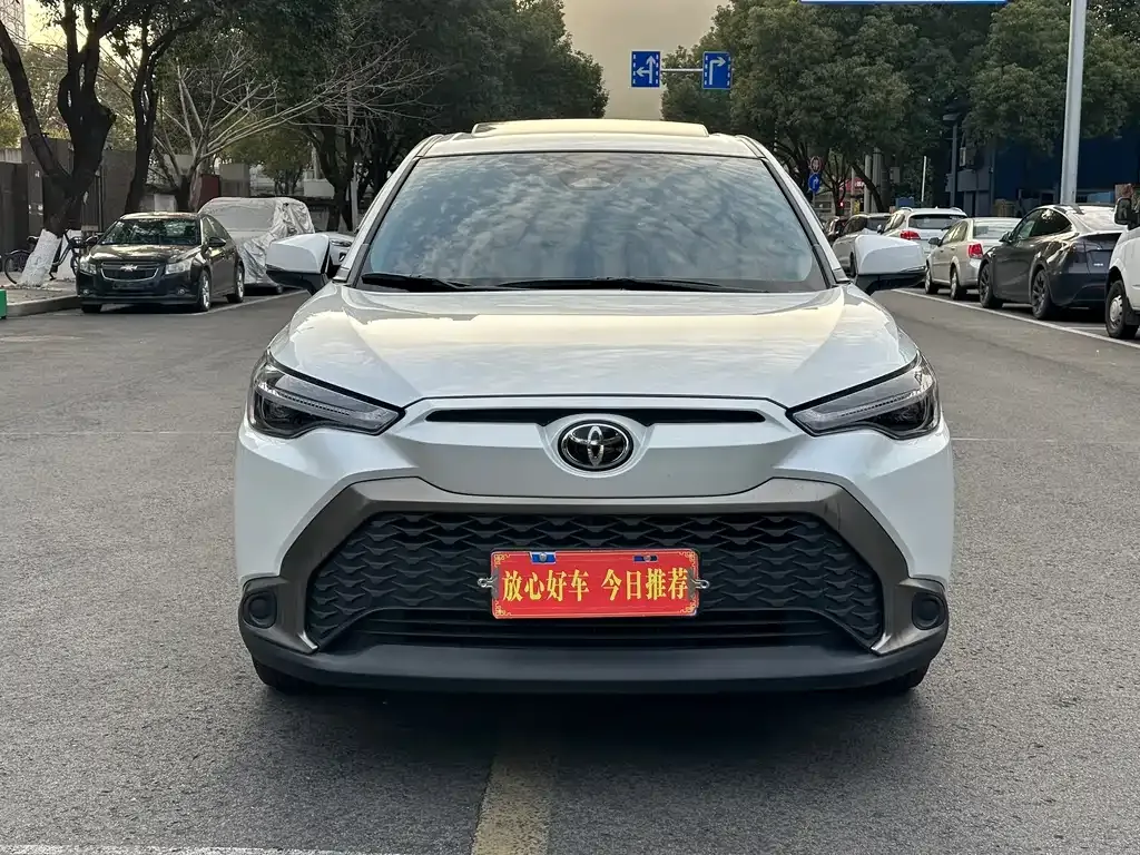 Toyota Frontlander 2024 из CN, фото 4