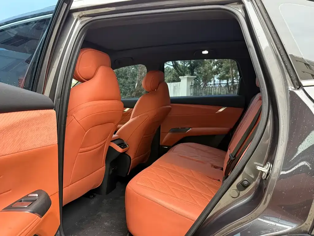 Changan CS75PLUS — фото 6
