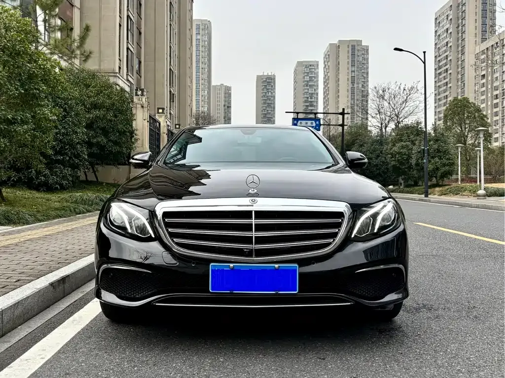 Mercedes-Benz E-Class 2021 из CN, фото 3