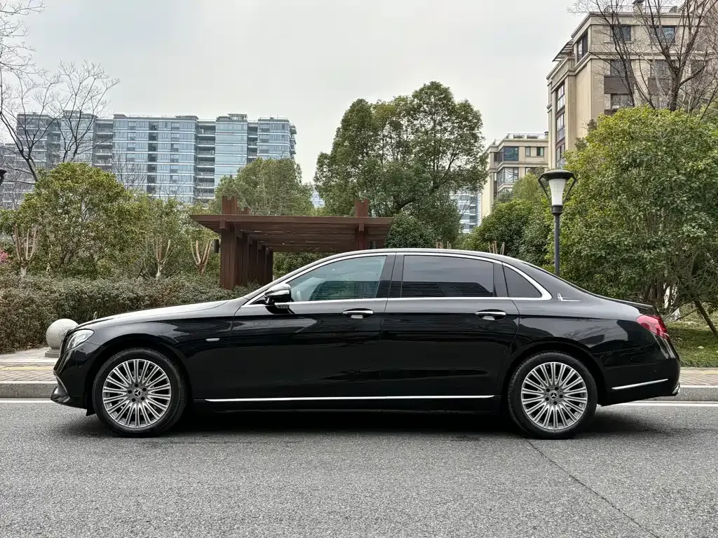 Mercedes-Benz E-Class 2021 из CN, фото 7
