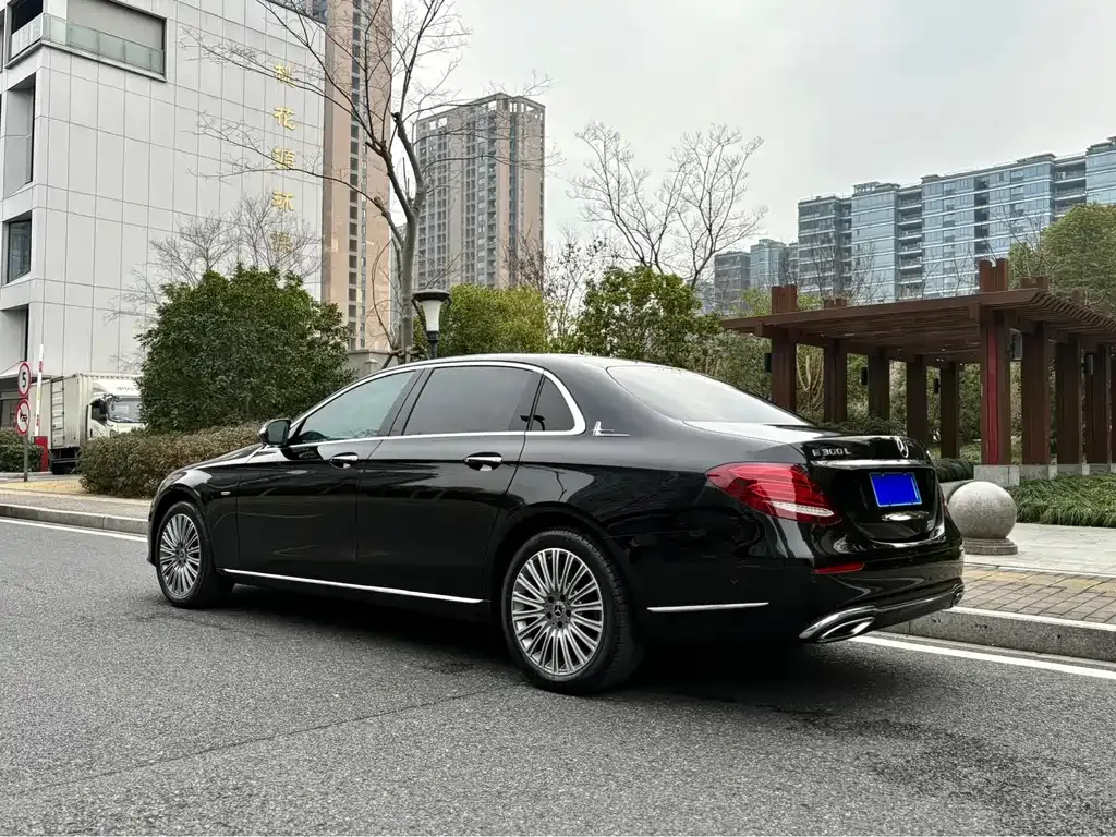 Mercedes-Benz E-Class 2021 из CN, фото 9