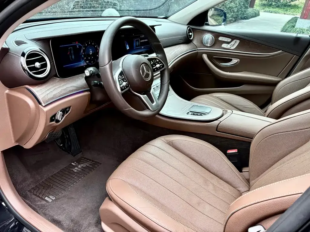 Mercedes-Benz E-Class 2021 из CN, фото 2