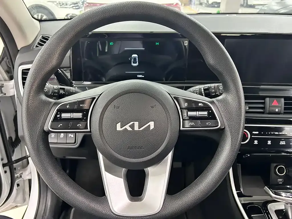 Kia Seltos 2024 из CN, фото 9