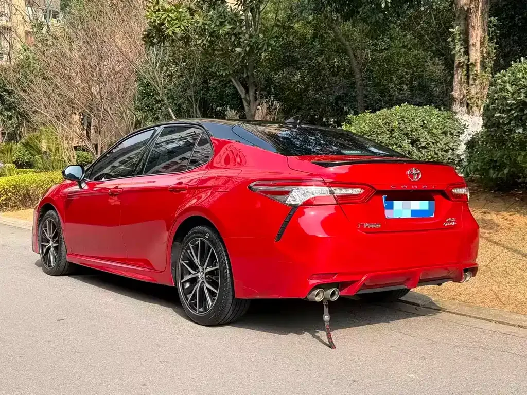 Toyota Camry 2021 из CN, фото 5
