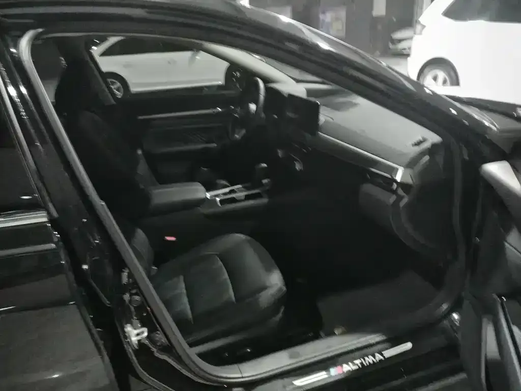 Nissan Teana 2024 из CN, фото 4