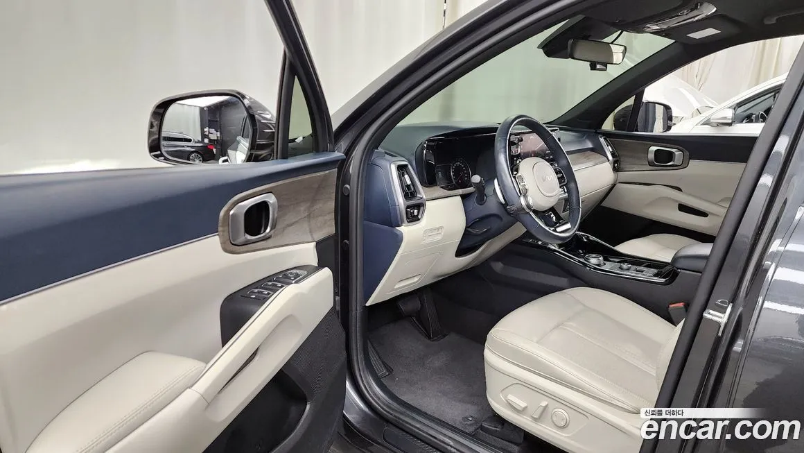 Kia Sorento — фото 4