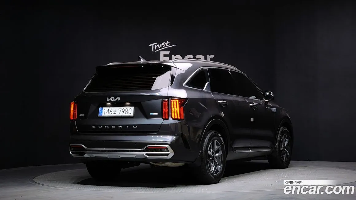 Kia Sorento — фото 8
