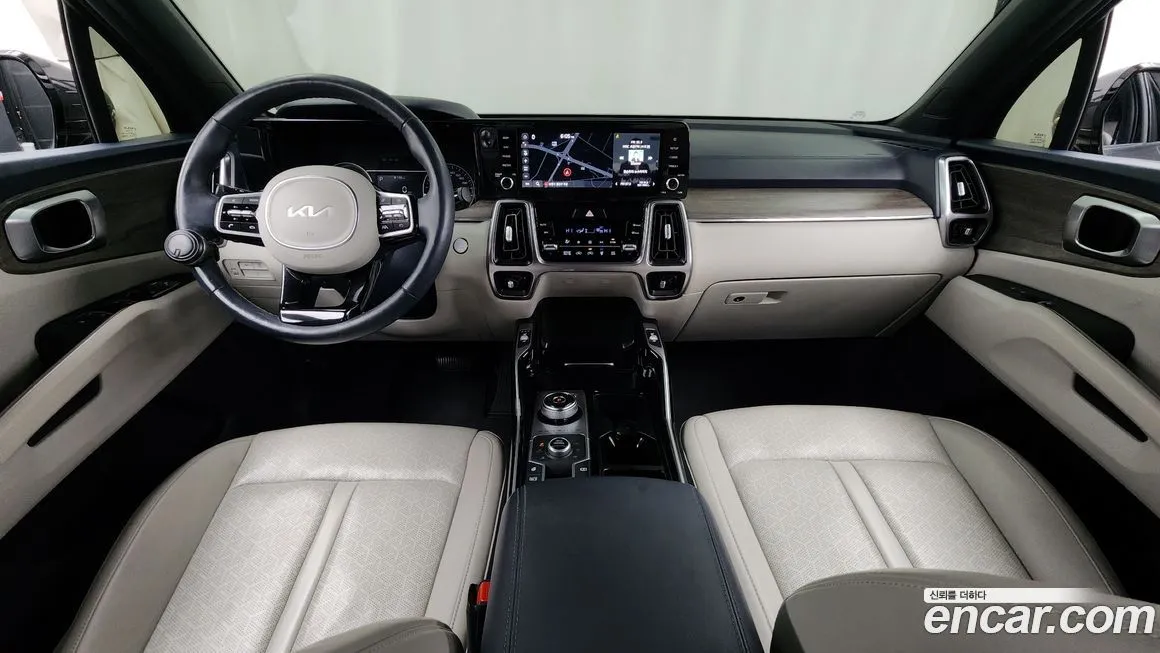 Kia Sorento — фото 5