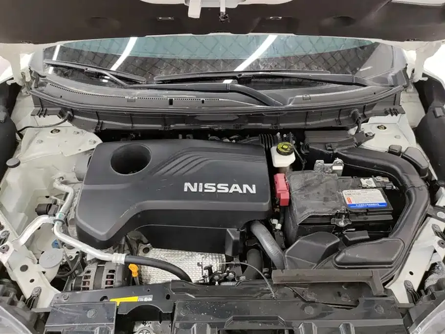 Nissan X-Trail — фото 10