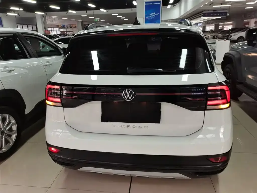 Volkswagen T-Cross 2023 из CN, фото 2