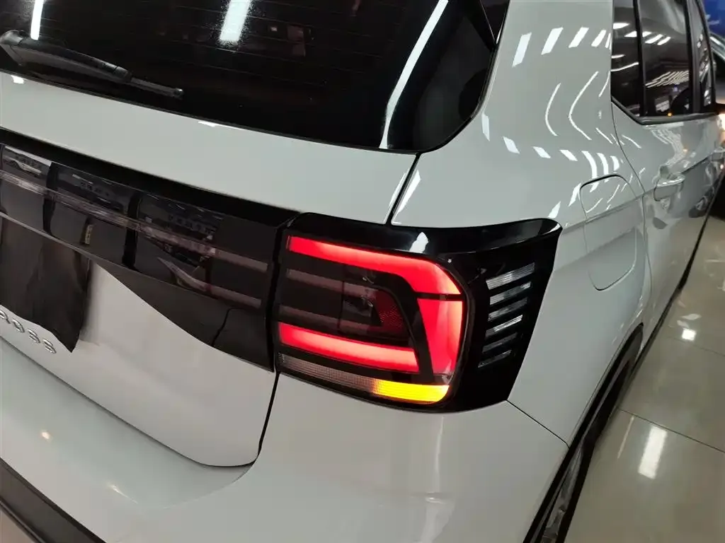 Volkswagen T-Cross 2023 из CN, фото 3