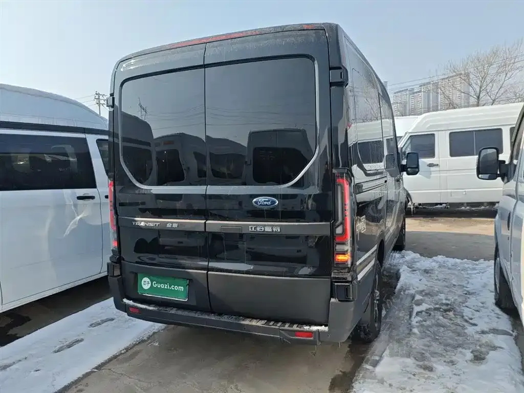 Ford Transit T8 2024 из CN, фото 9
