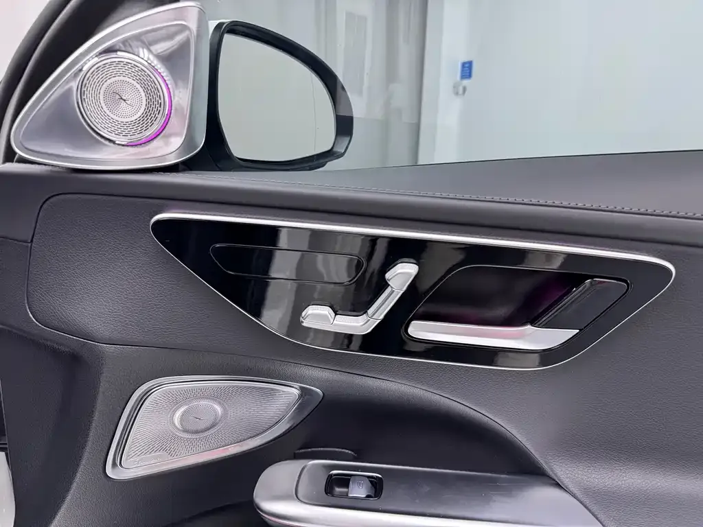 Mercedes-Benz C-Class 2023 из CN, фото 2