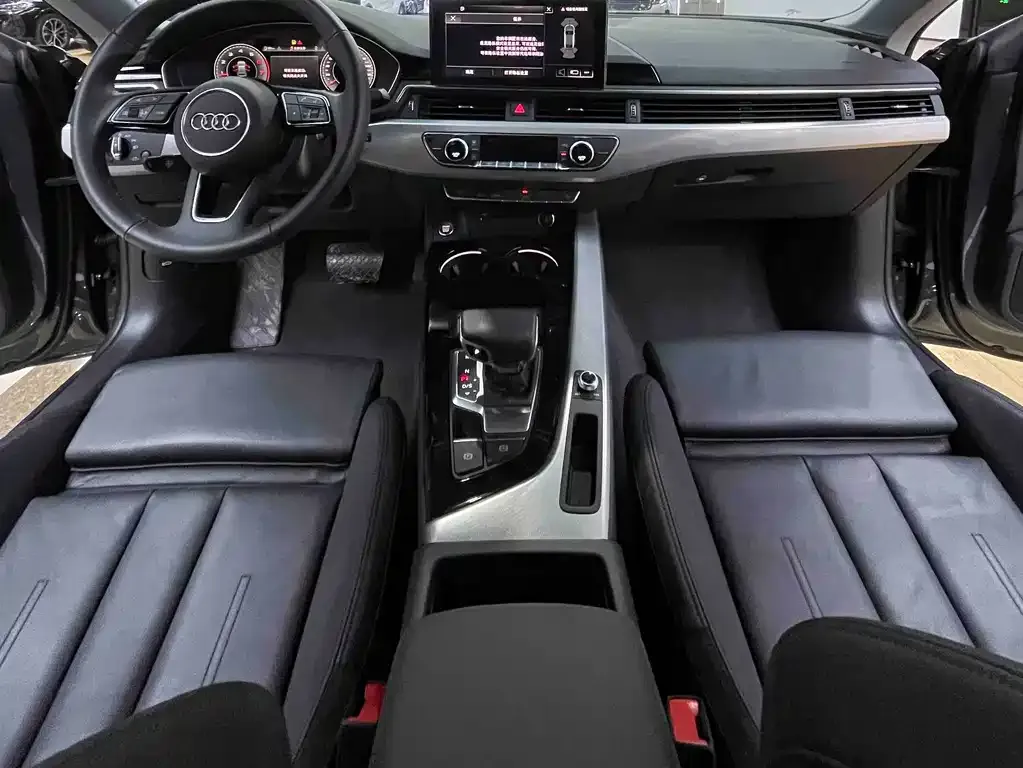 Audi A5 (Import) 2024 из CN, фото 2