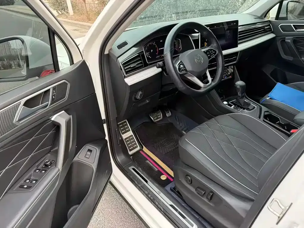 Volkswagen Tiguan L 2022 из CN, фото 6