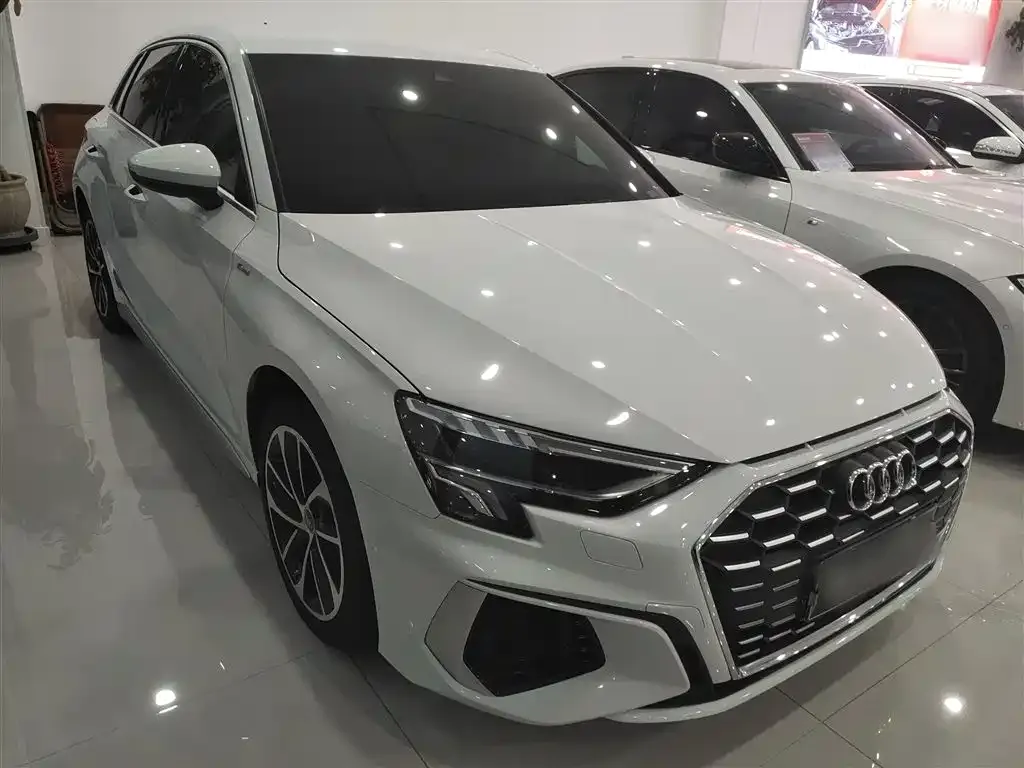 Audi A3 2023 из CN, фото 6