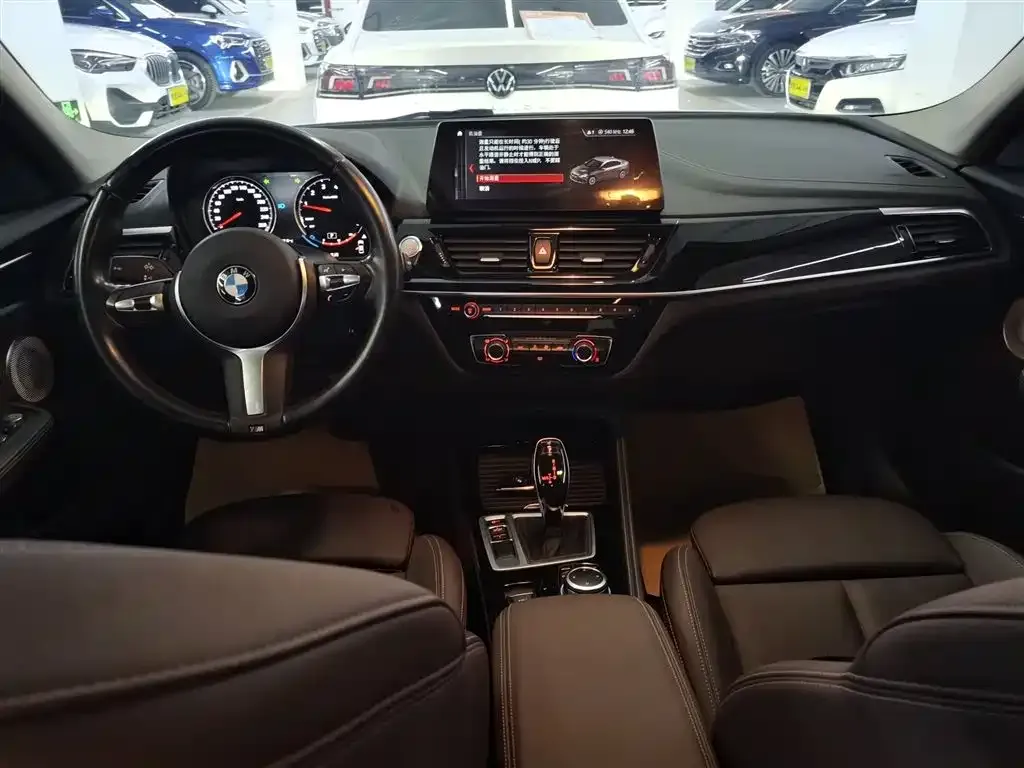 BMW 1 Series 2023 из CN, фото 6
