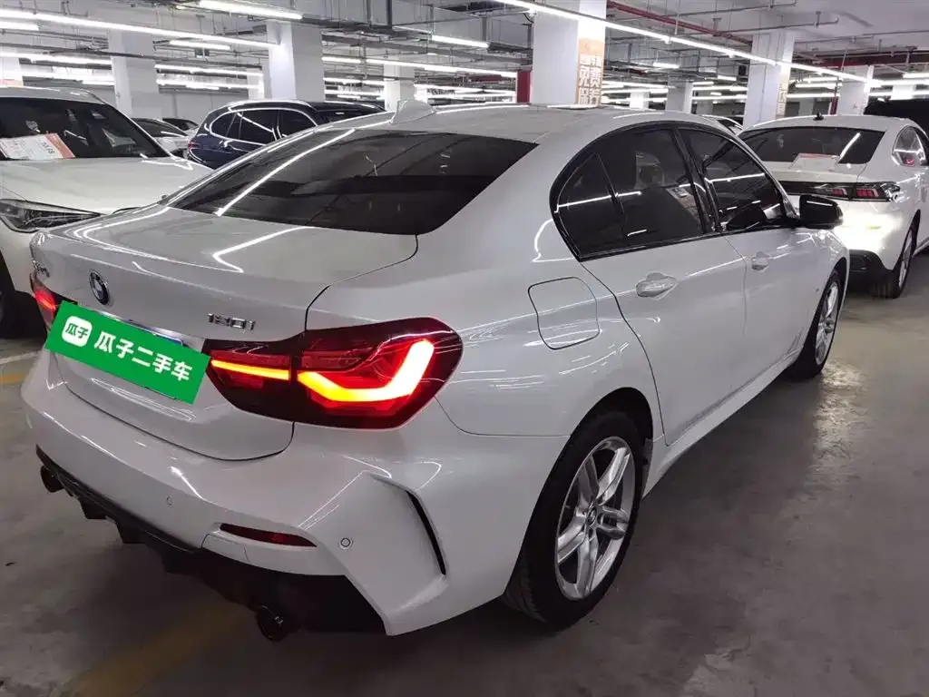 BMW 1 Series 2023 из CN, фото 7